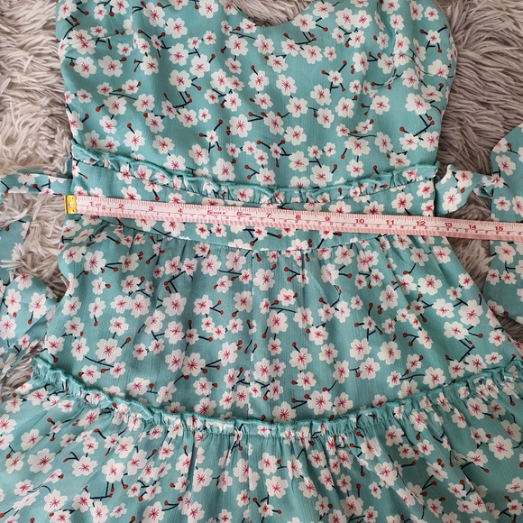 Mooloola Floral Playsuit Size 8 - Picture 10 of 15